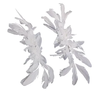 White Dreamy Feather Hair Pin Елегантен стил Ръчно изработени аксесоари за коса за булки шаферка момиче жени